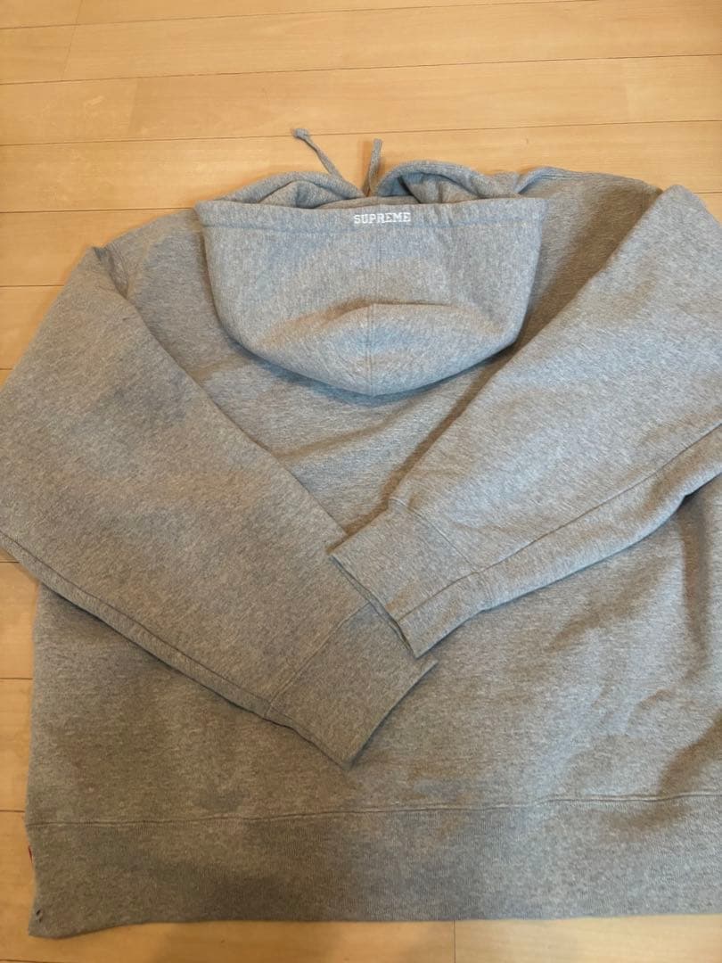 Supreme グレー フーディ Lサイズ