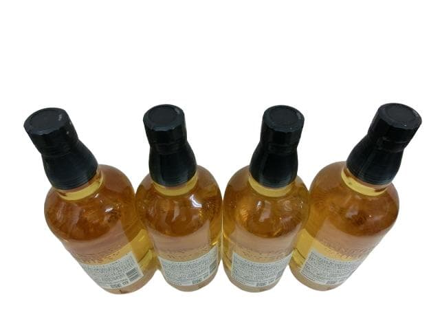 サントリー 知多 ウイスキー 700ml. 4点