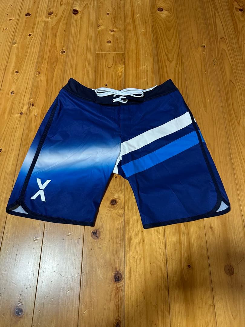 VEATM LUMINOUS LINE SURF SHORTS ブルー　M