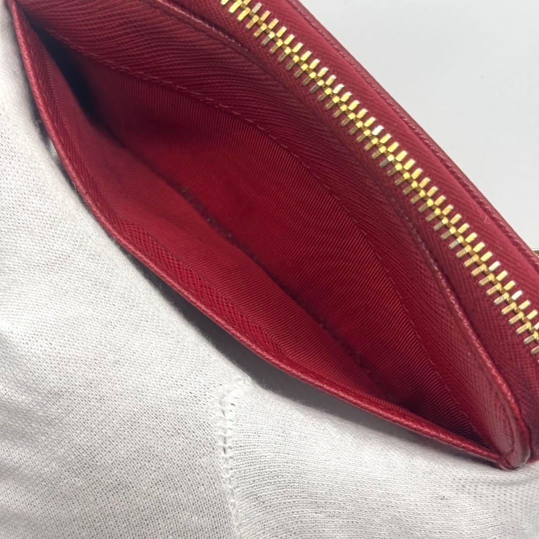 極美✨プラダ ケース キーリング サフィアーノレザー 金ロゴ レッド