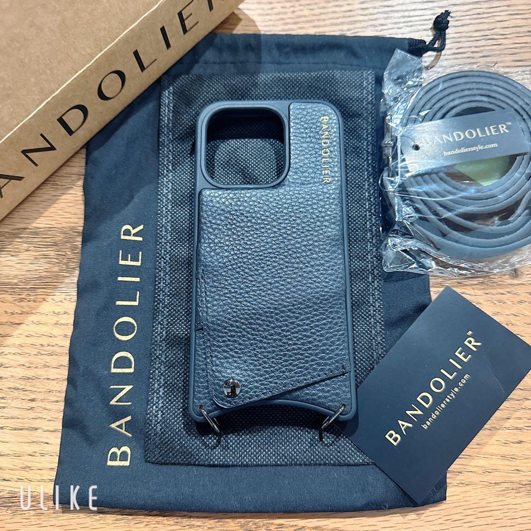 BANDOLIER iPhone用ケース ブラック ストラップ付き　15pro