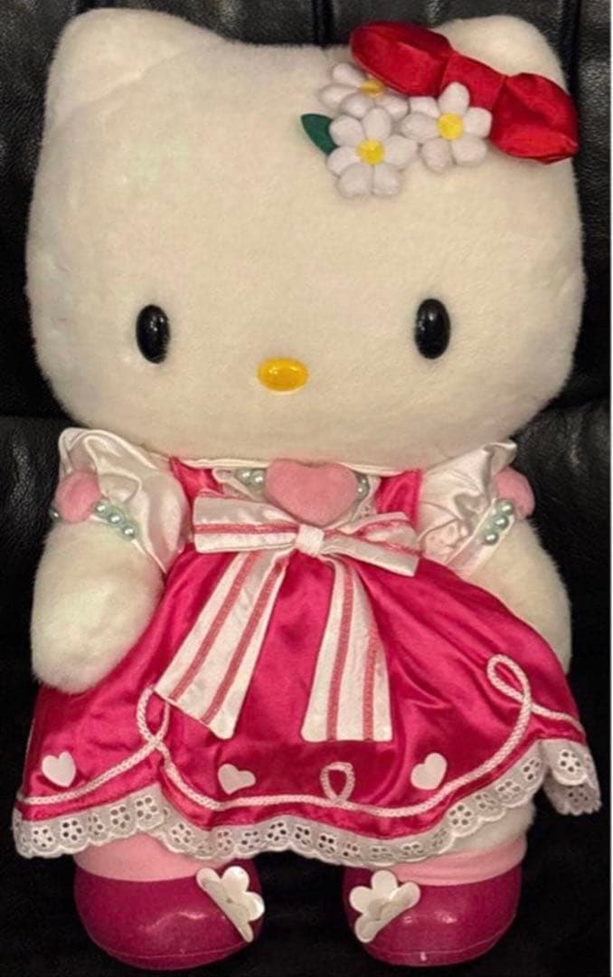 ハローキティ25周年記念 バースデードール ぬいぐるみ 800限定 新品箱入り