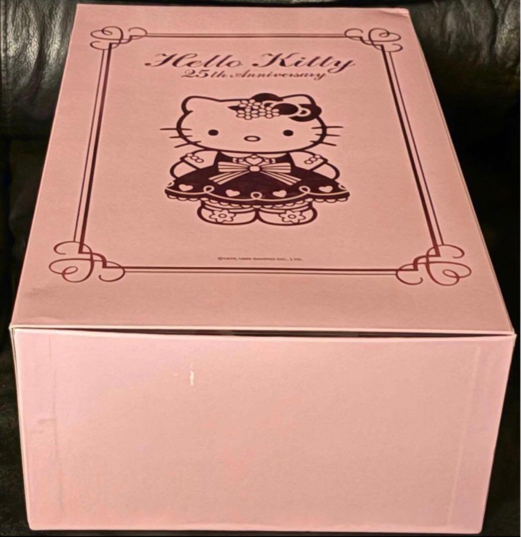 ハローキティ25周年記念 バースデードール ぬいぐるみ 800限定 新品箱入り