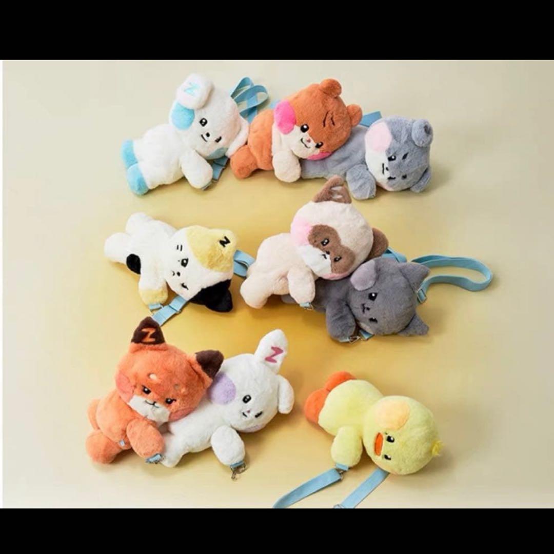 zeroni テュニニ フラットぬいぐるみ シュニニ ゼロニ デカい　バッグ