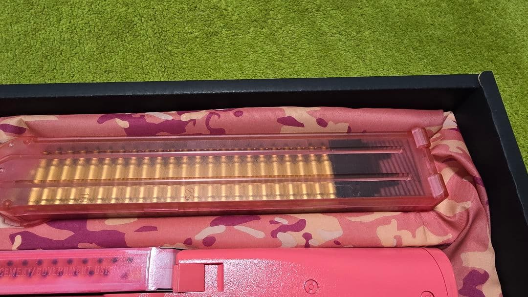 P90+ 電動ガン ピンク色 アニメデザイン