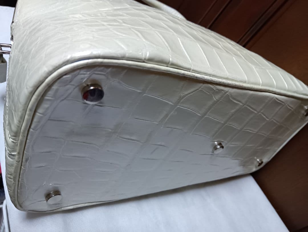 JRAクロコダイルJRAハンドバッグ パールホワイト