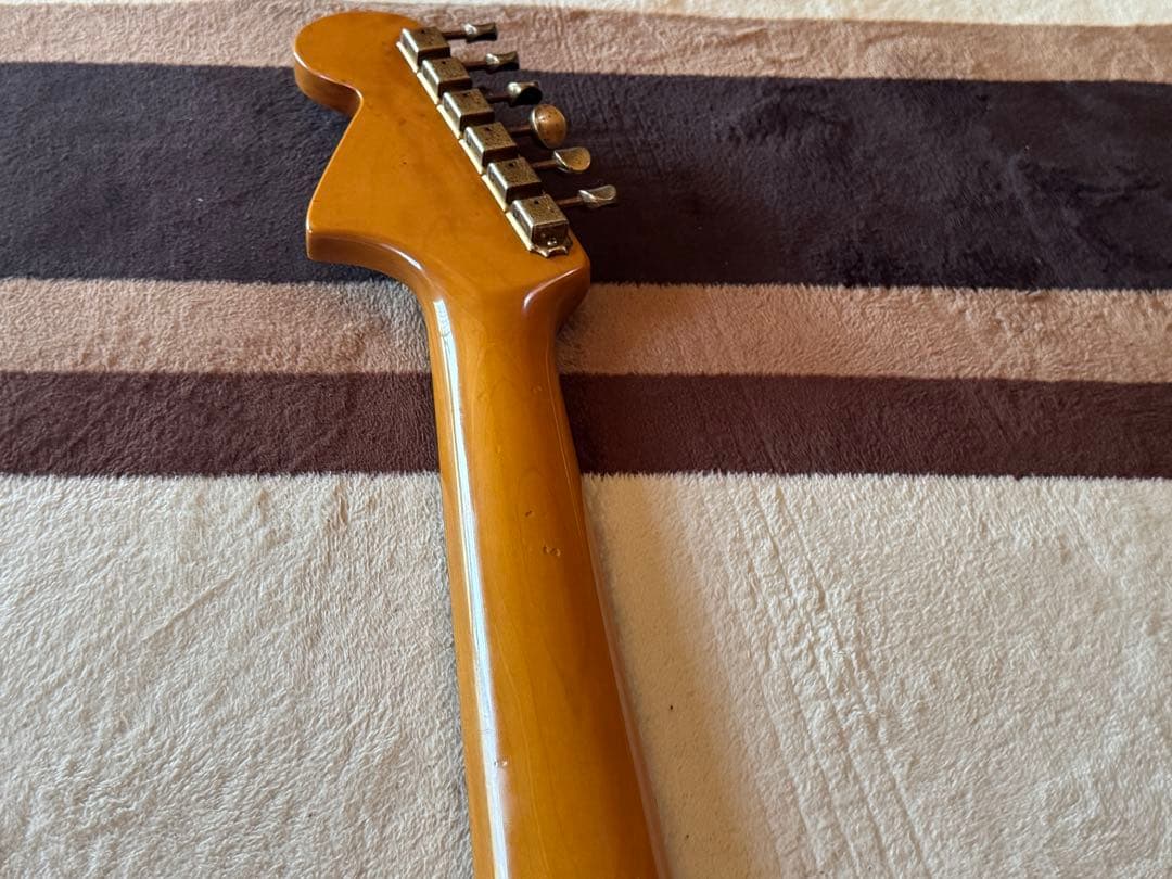 も*れ様 Fender Jaguar サンバースト