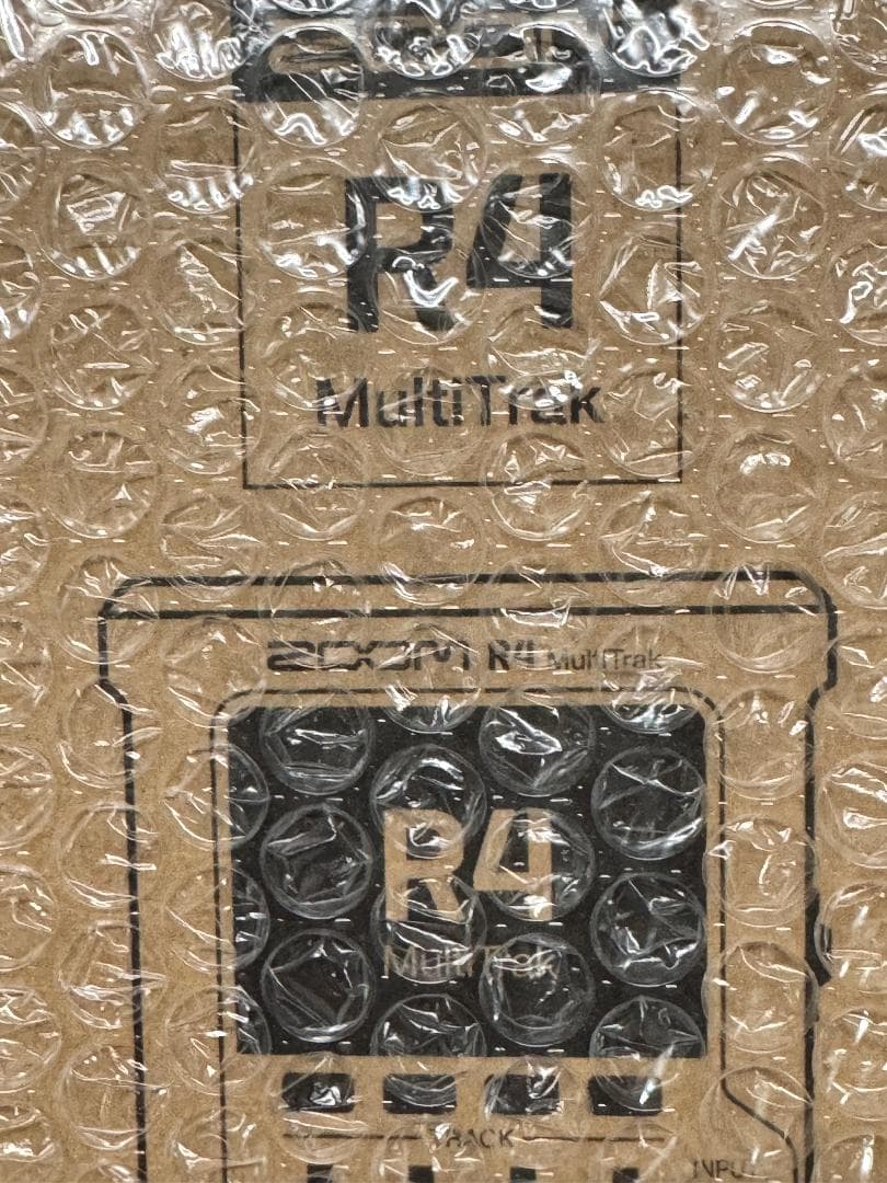 Zoom R4 MultiTrak 新品 未使用