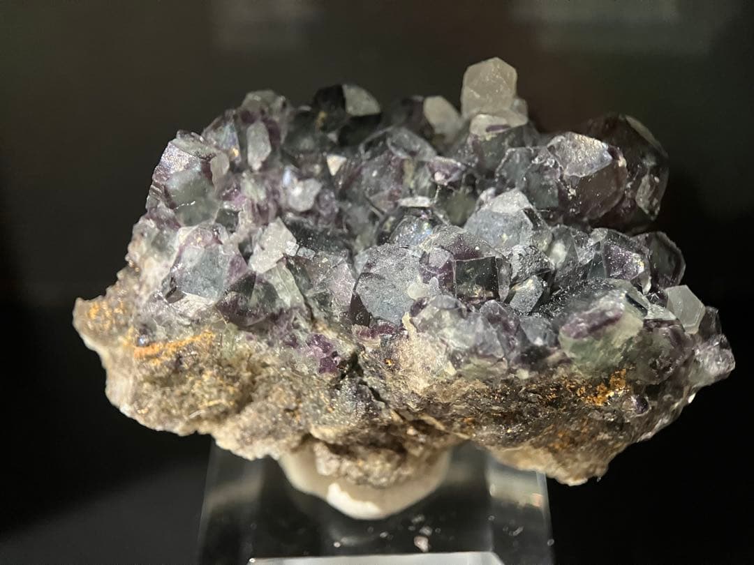 オコルスDpit body産 フローライト 鉱物標本