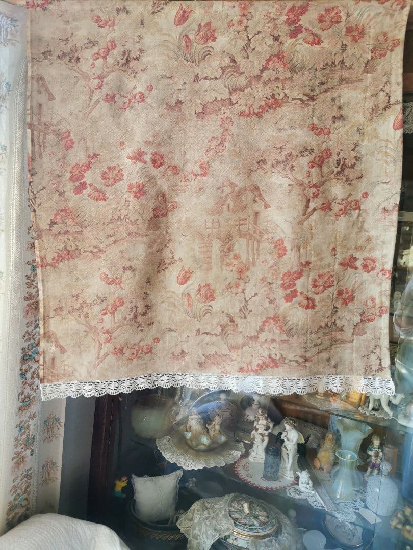 アンティークフランス トワルドジュイ 家と薔薇チューリップ ボビンレースカーテン