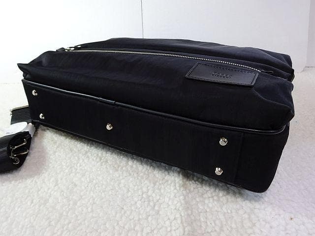 【新品・本物】TAKEO KIKUCHI　ビジネスバッグ/黒￥27,500-