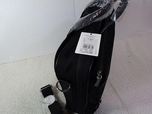【新品・本物】TAKEO KIKUCHI　ビジネスバッグ/黒￥27,500-