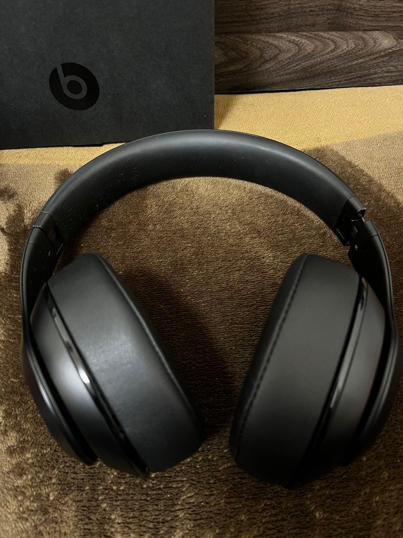 Beats studio ワイヤレスヘッドホン ブラック