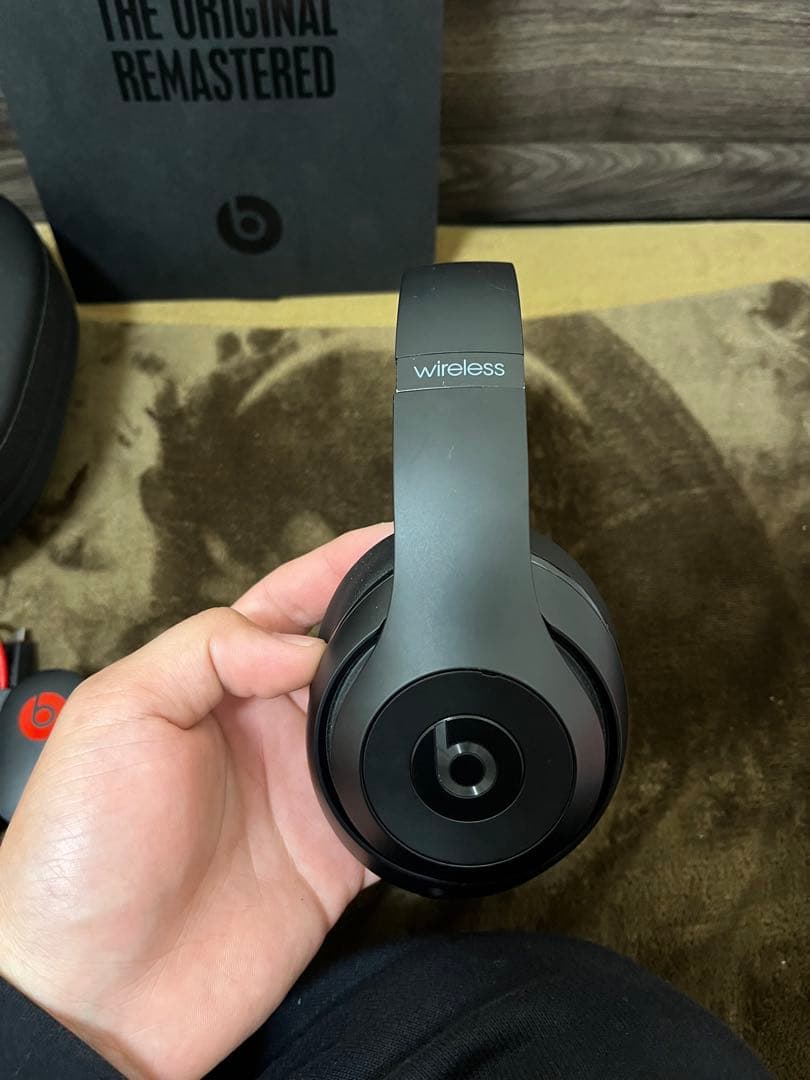 Beats studio ワイヤレスヘッドホン ブラック