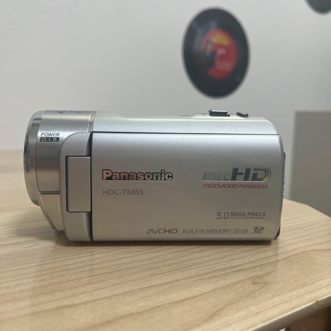 【美品】Panasonic HDC-TM85 ビデオカメラ 本体