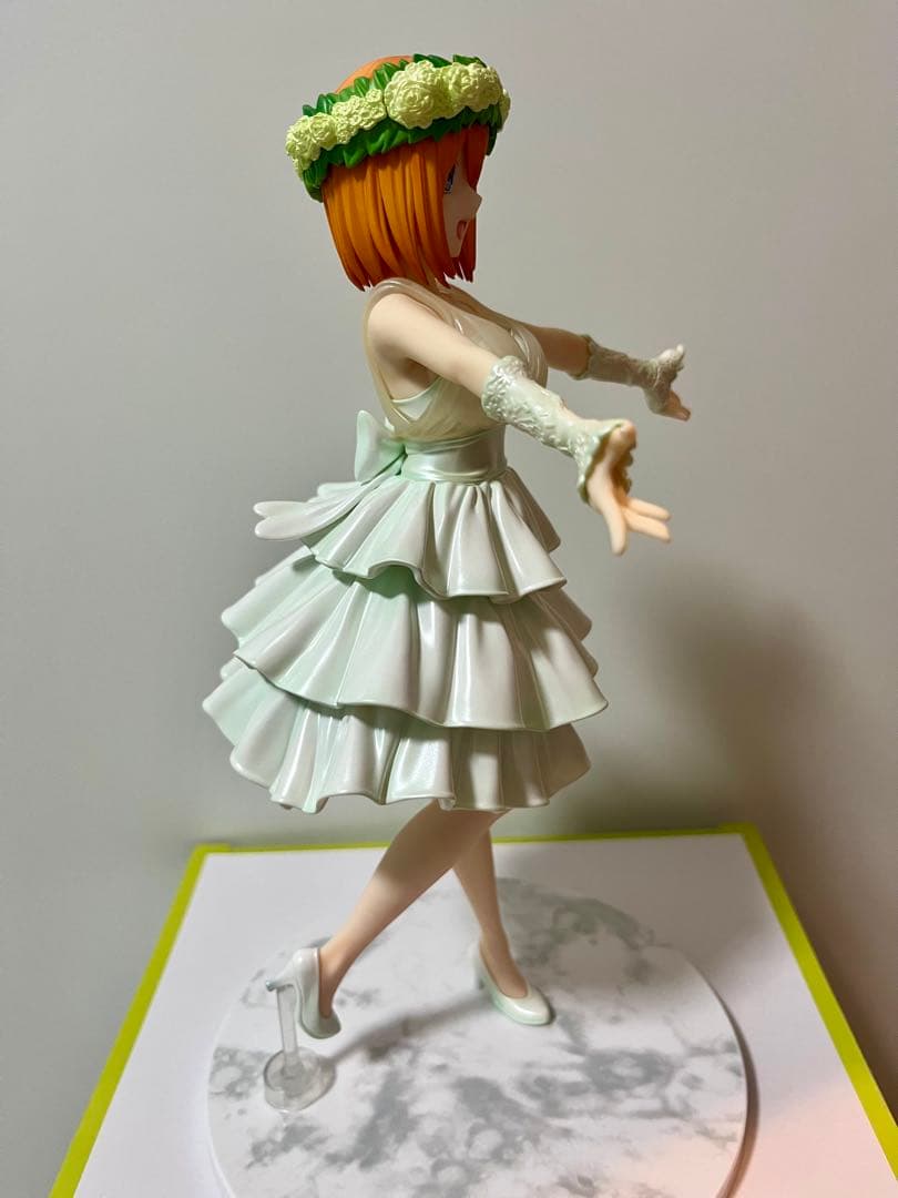 中野四葉 ウェディングver. フィギュア AMAKUNI