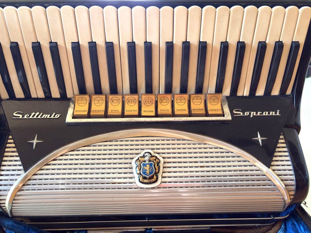 Soprani アコーディオン