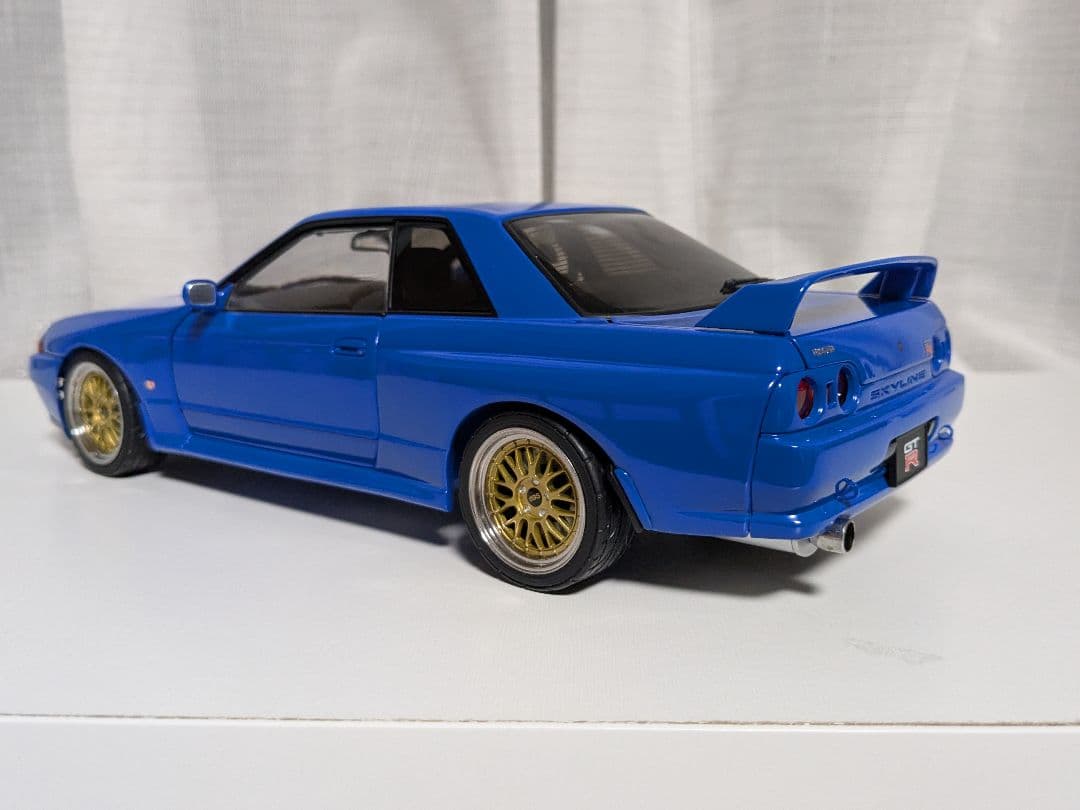 オートアート 1/18 日産 GT-R R32 チューンド・バージョン 青