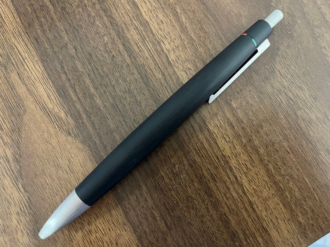 LAMY ラミー2000 L401 4色ボールペン ドイツ アクロインキ0.7