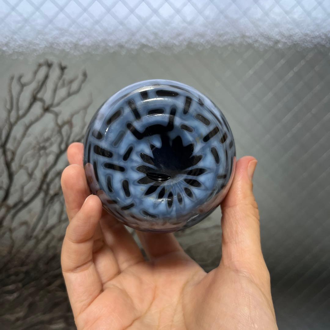 骨董　時代ガラス　乳白色暈し　希少　籠目紋　臙脂色ガラス　小壷　花器