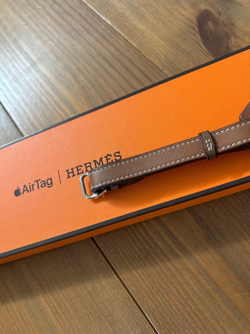 希少AirTag HERMES エアタグ エルメス バッグアクセサリー チャーム