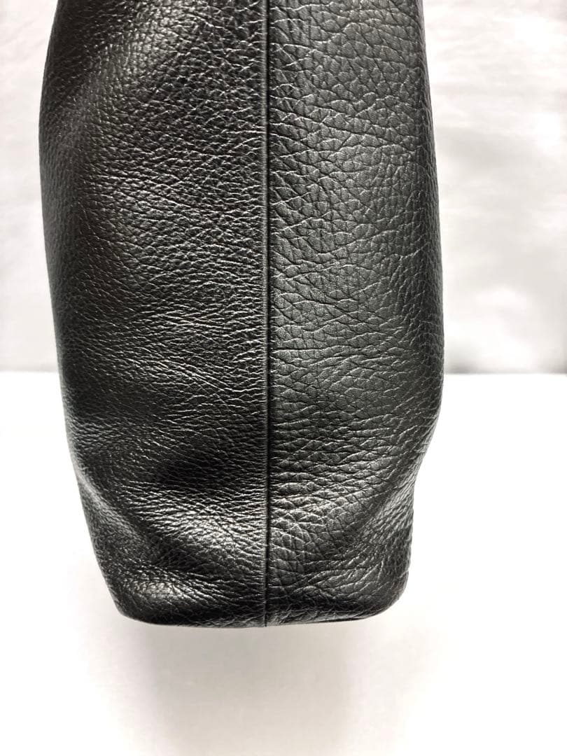 美品★ サロンドアルファード ホリゾンタルポシェット Mサイズ ショルダーバッグ