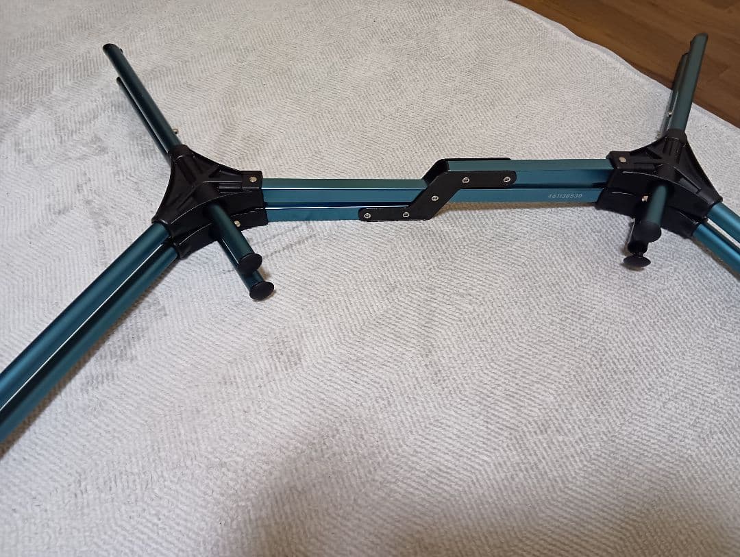 mont-bell　モンベルマルチホールディングテーブル　　 中古