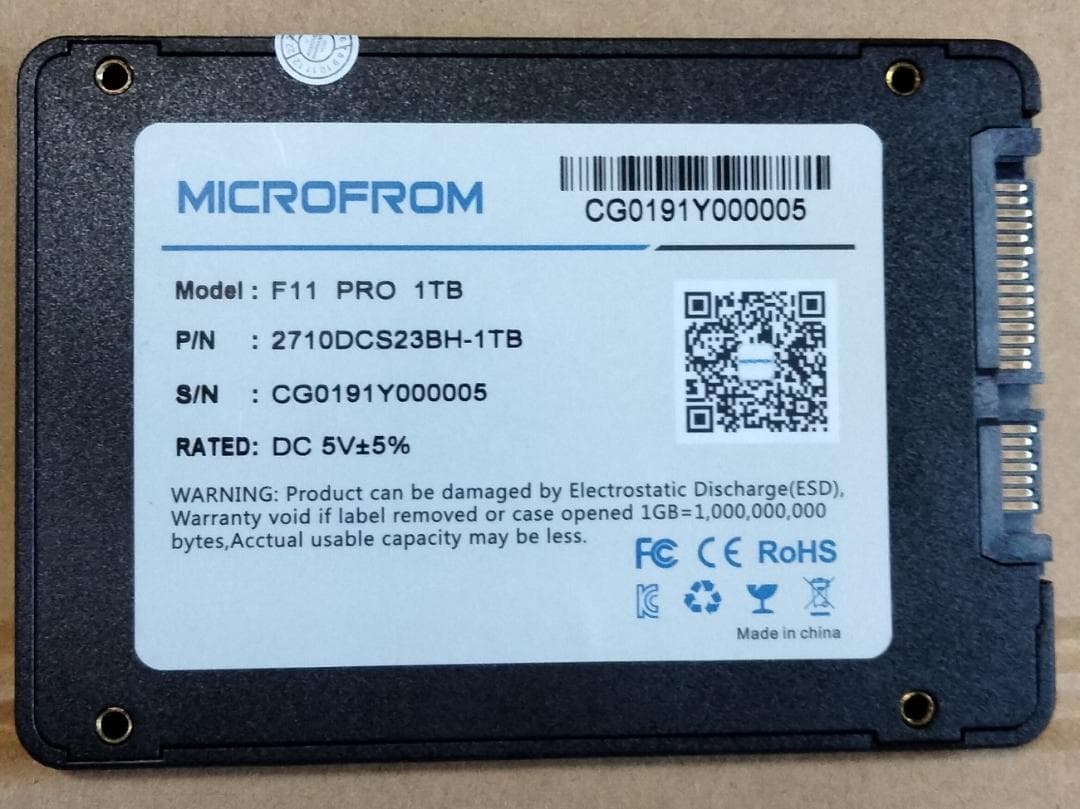 SSD 1TB 2.5インチ 正常動作 健康状態良好100％ 107時間