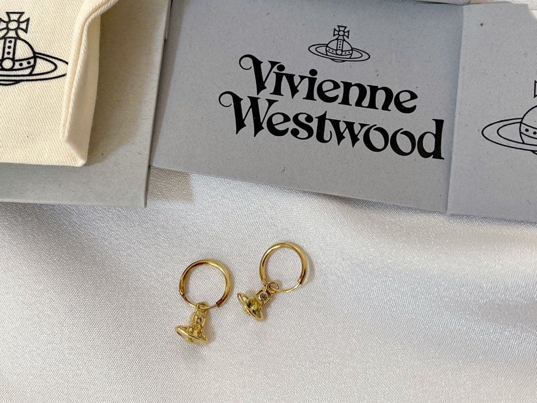 ヴィヴィアンウエストウッド 新品廃盤品ニナスパークル925製フープピアス