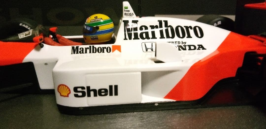 ミニチャンプス 1/18 マクラーレン MP4/4 A.セナ Marlboro