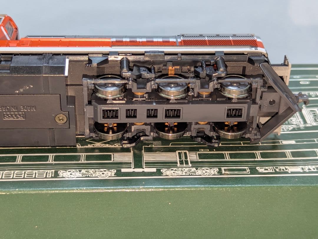 KATO　DE10　HOゲージ　【1-703】