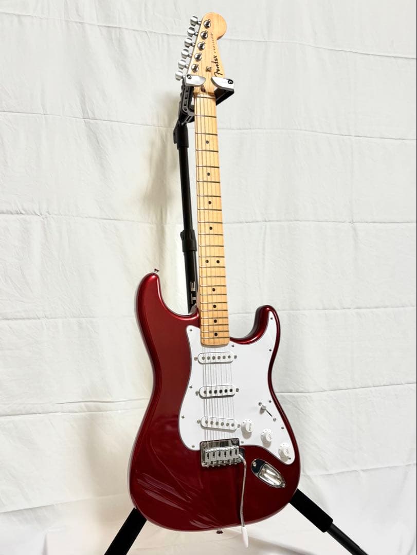 【美品、2024年製】Fender ストラトキャスター Standard