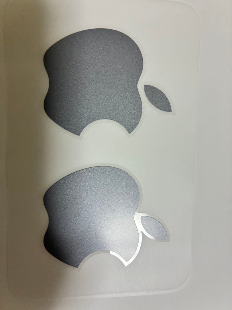 M2チップ搭載MacBook Air - スペースグレイ