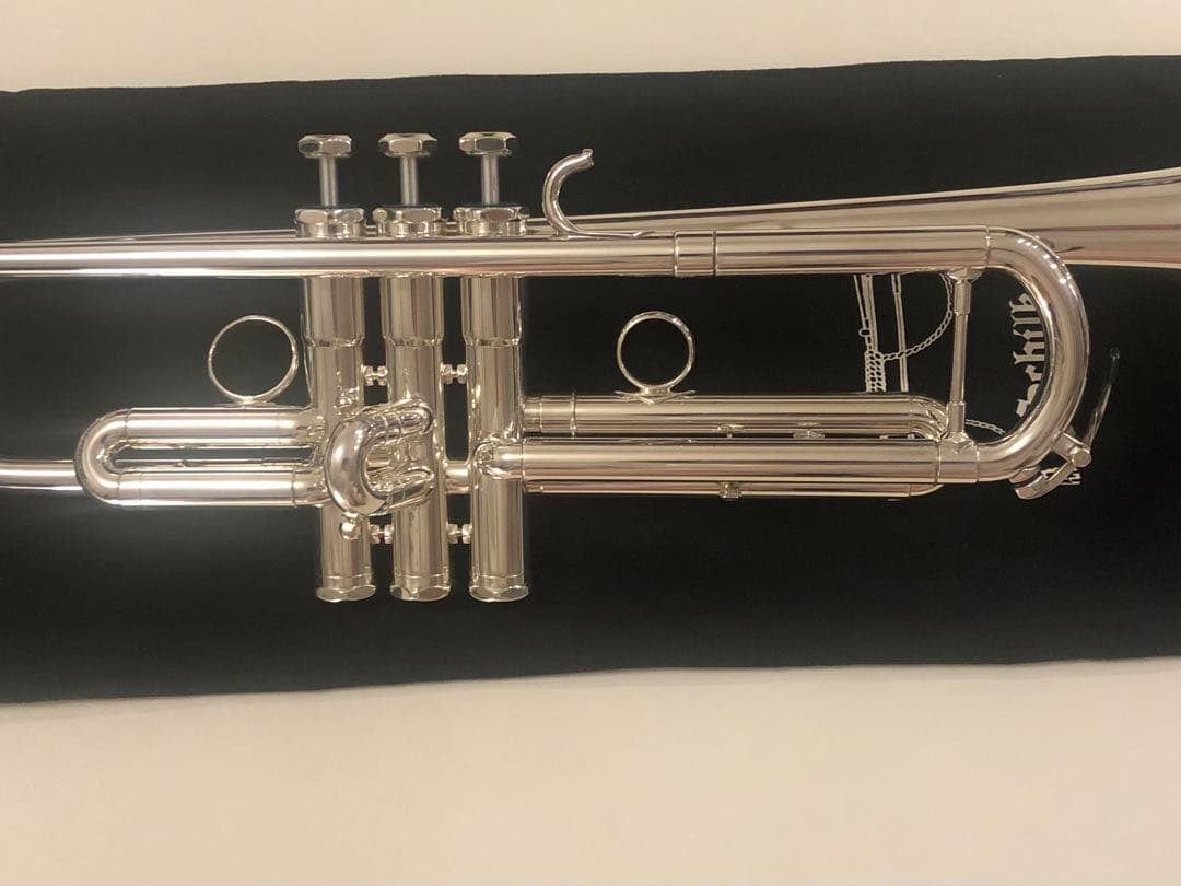 schilke S32 SP 50周年記念モデル シルキー S32 シルバー