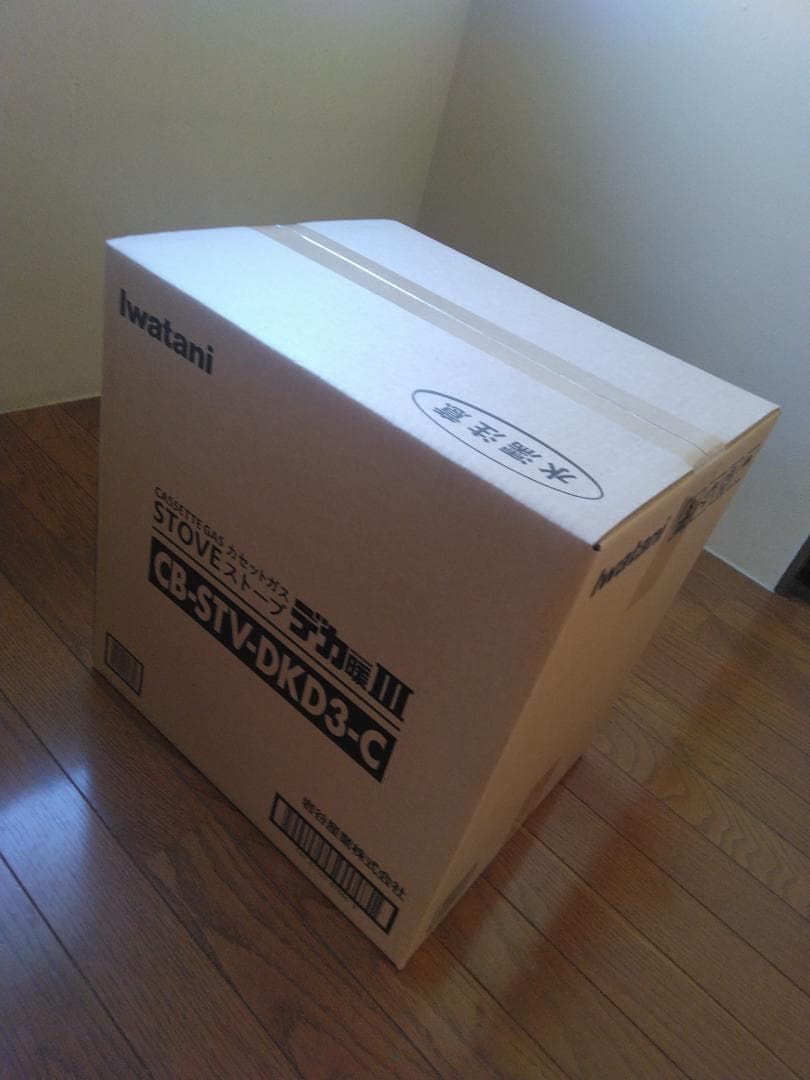 新品未開封 カセットガスストーブ デカ暖III イワタニ IWATANI