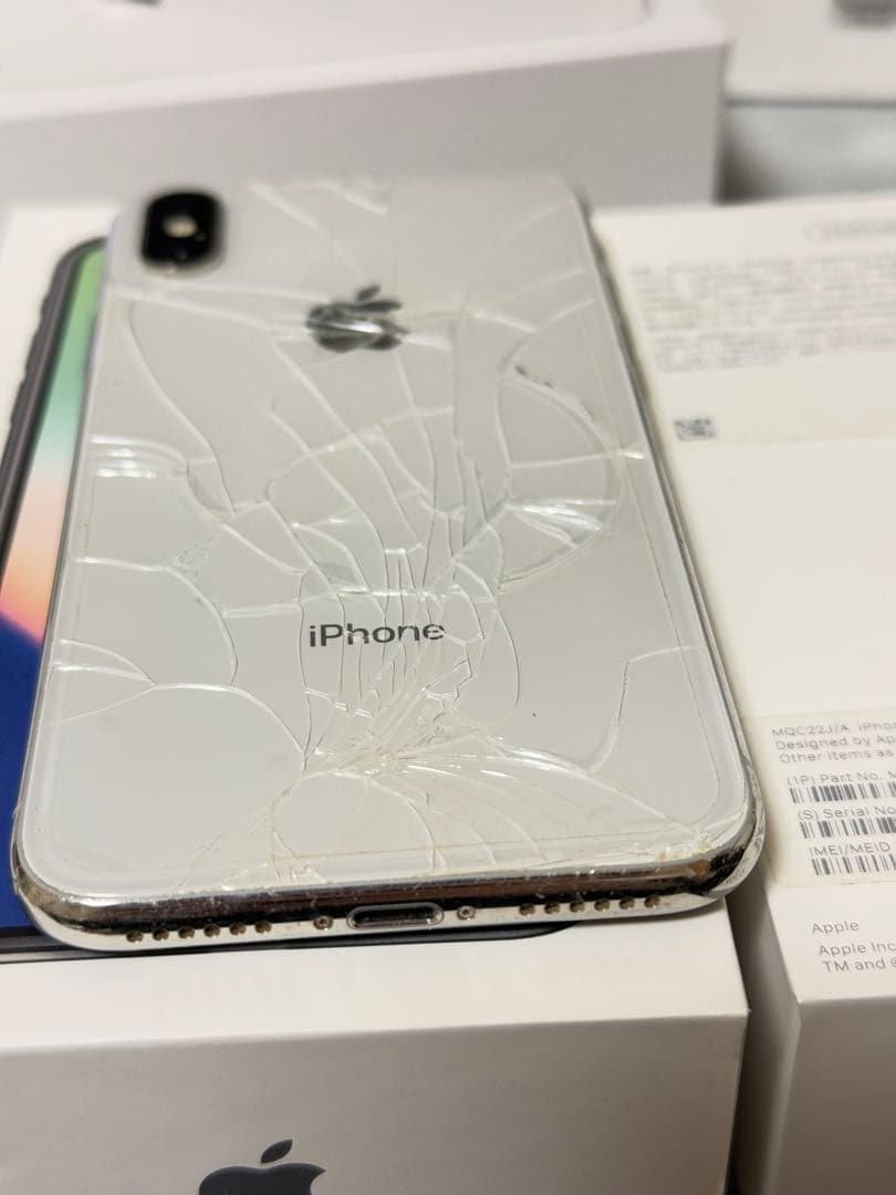 iPhoneX 256GB 箱無し (背面割れ)