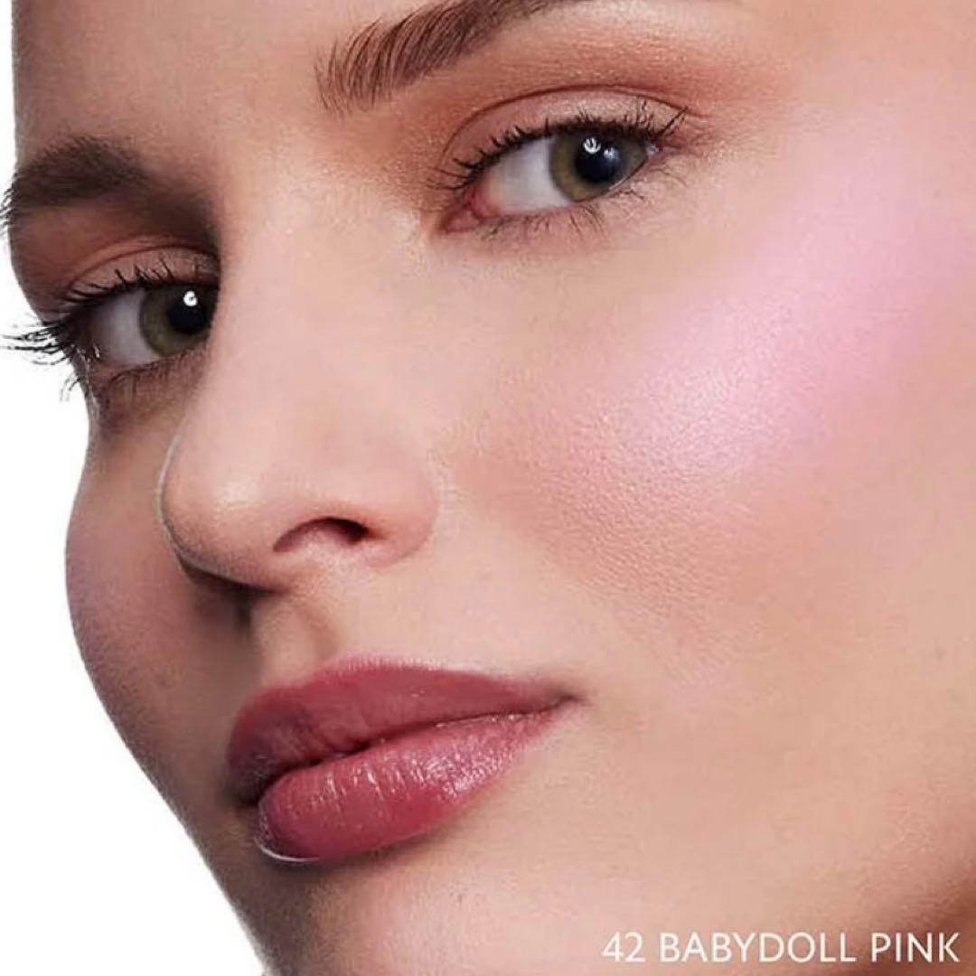 YSL メイクミーブラッシュ 42 ベビードール ピンク