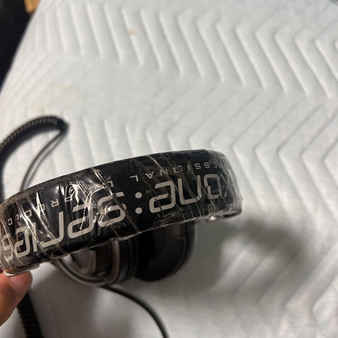 エックスワンヘッドフォン　定価59800円