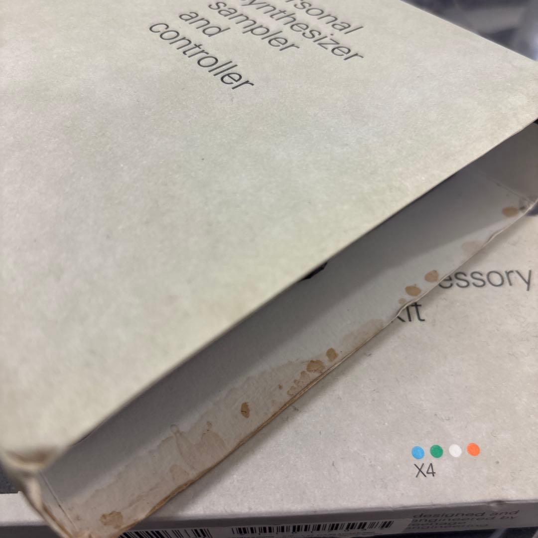 Teenage Engineeringは、OP-1