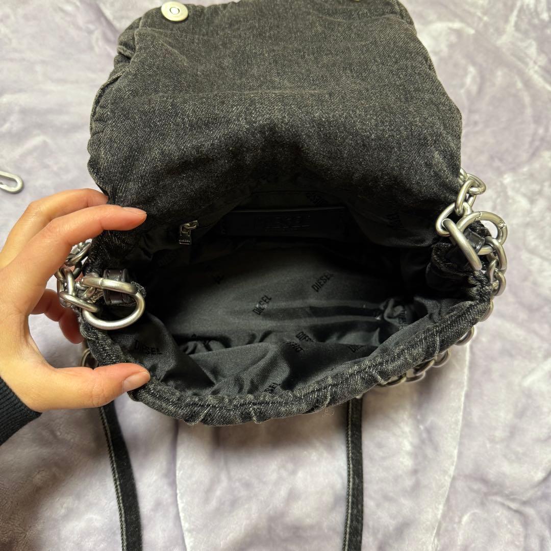 DIESEL キルティングショルダーバッグ