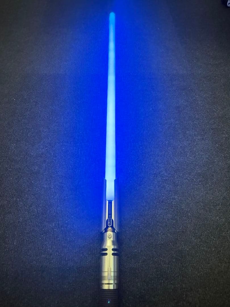 Ultimate works カスタムライトセーバー　カル・ケスティス