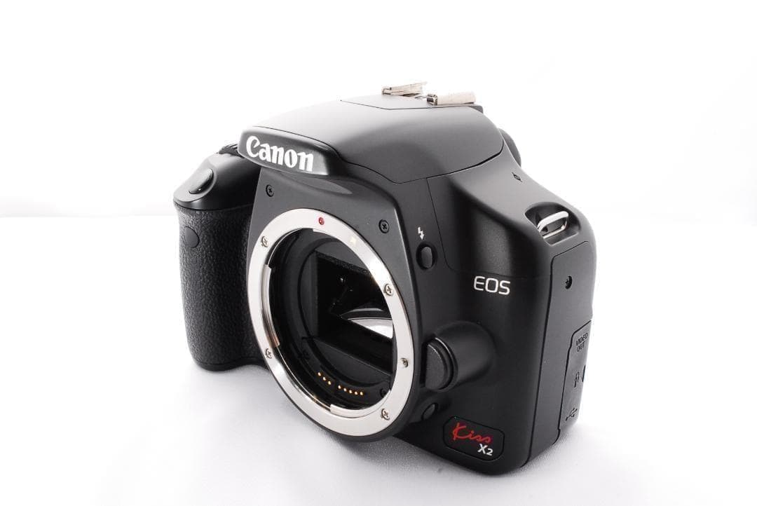 Canon Kiss X2 レンズセット　手ぶれ補正　軽量　おまけあり❣️