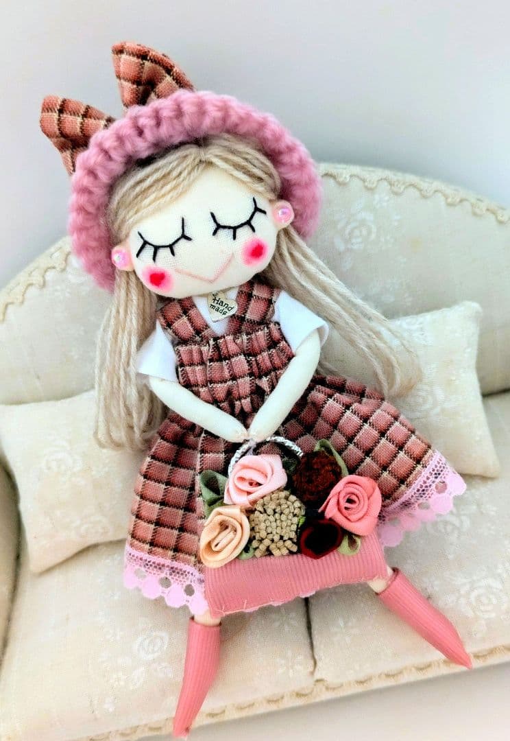 みえりん♥様 ドールチャーム バッグチャーム お人形