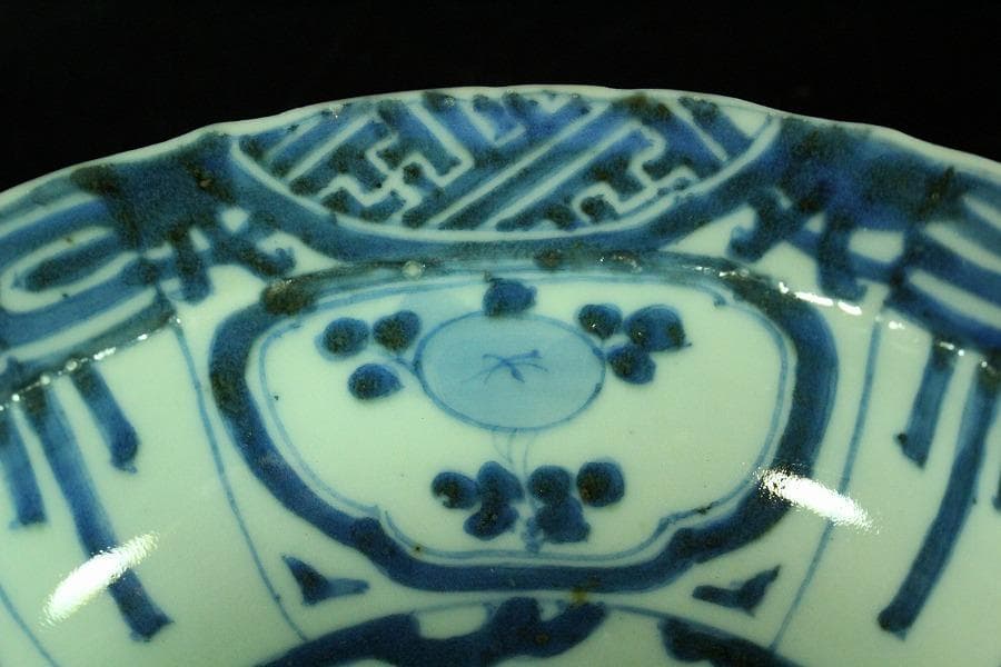中国美術 芙蓉手 皿 φ15cm(K-XA717)