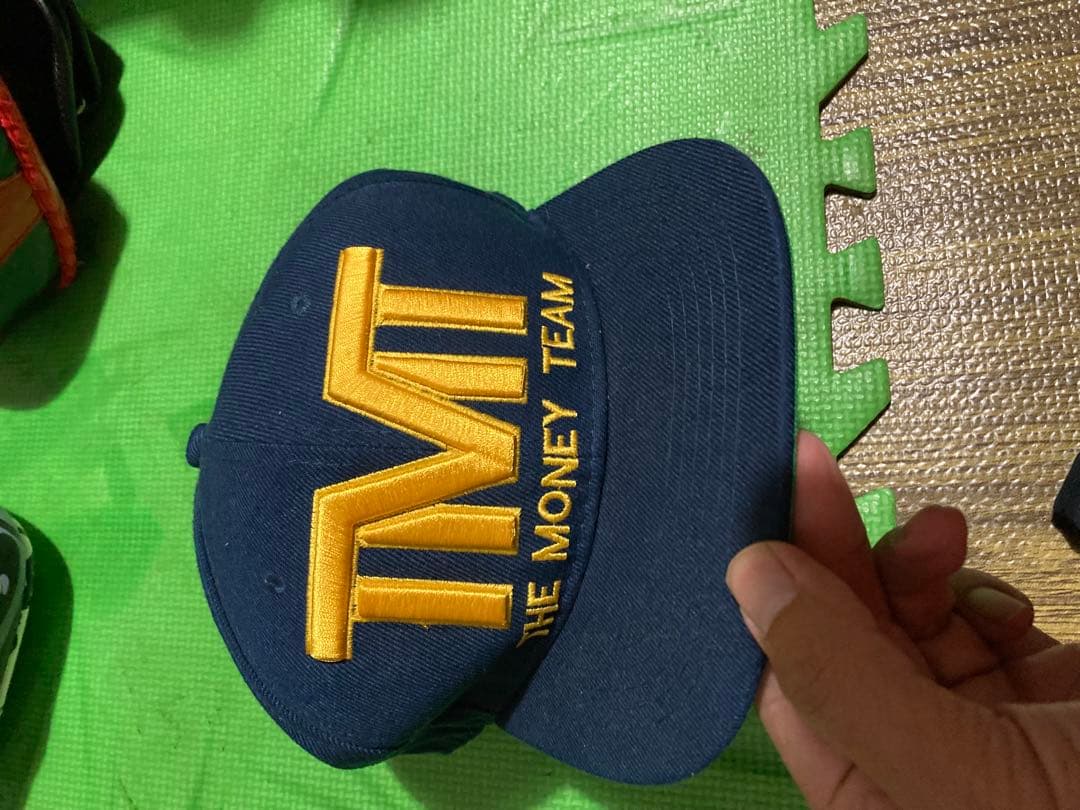 最終価格TWINS SPECIAL 、タイバトルボクシング本革キックミット