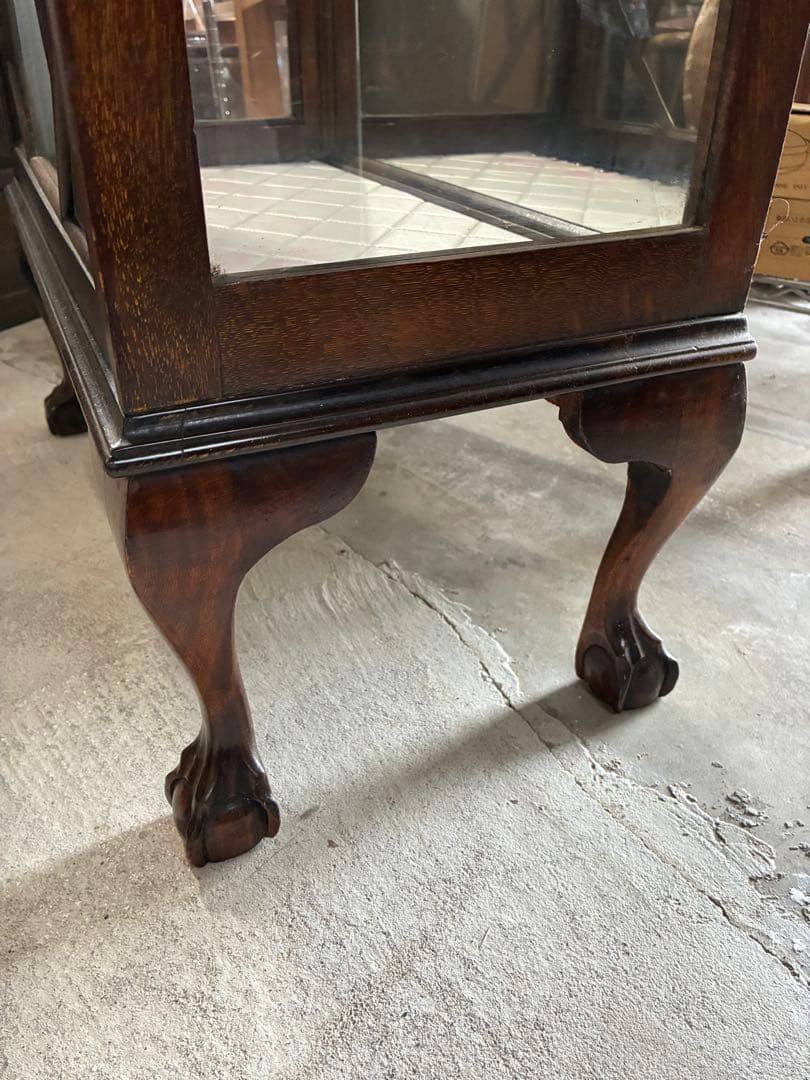 ビンテージ ガラスキャビネット ダークブラウン　猫脚