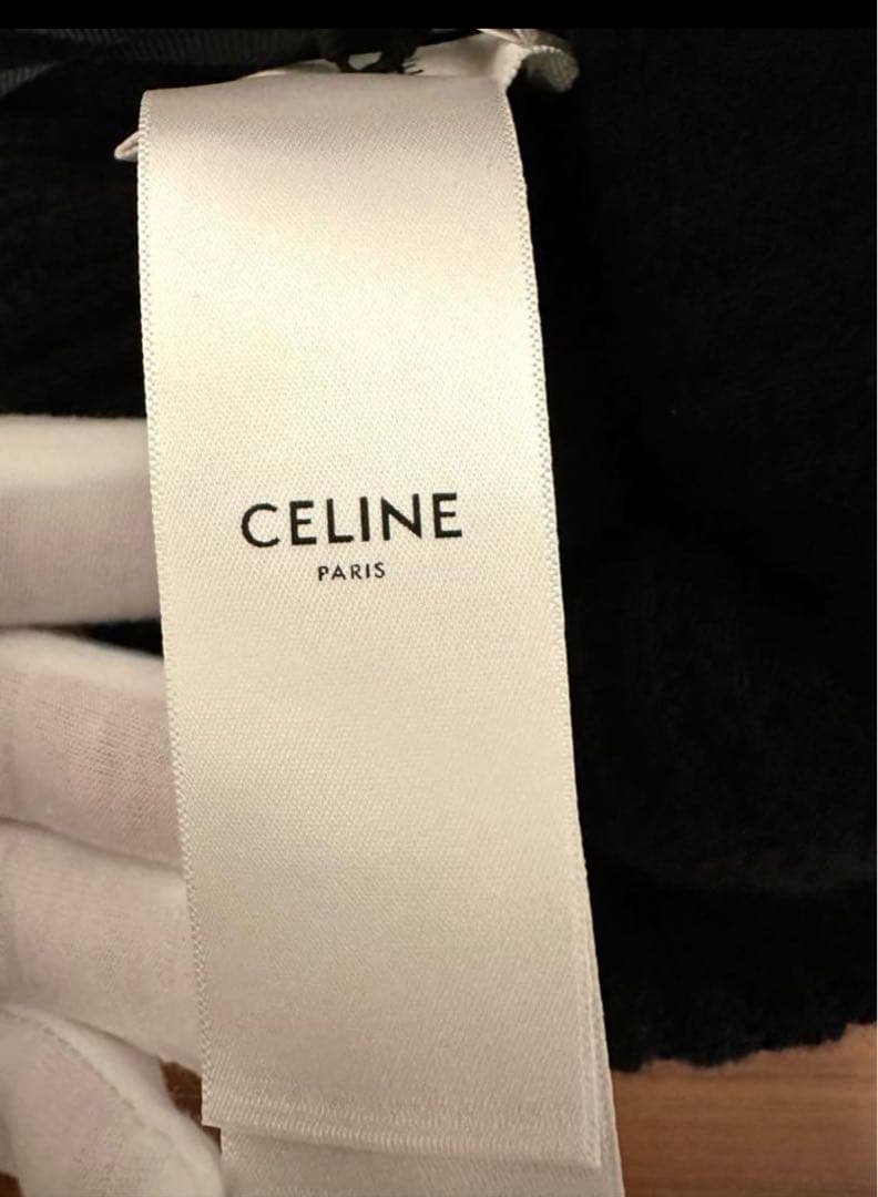 セリーヌ　ニット帽正規品　【美品】