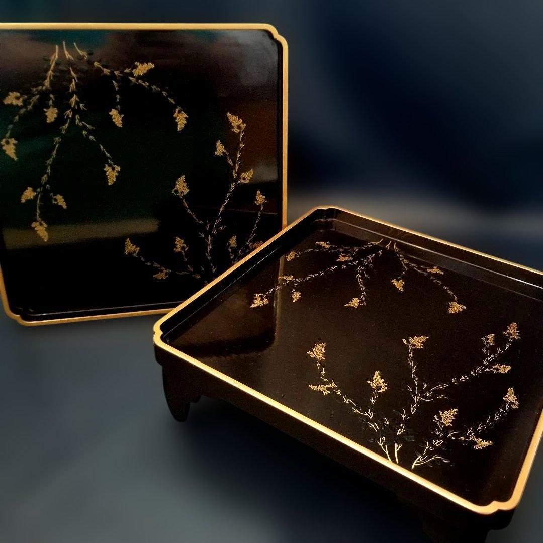 能登輪島塗　時代漆塗 膳 黒地 萩金蒔絵金　漆器　お膳　2客