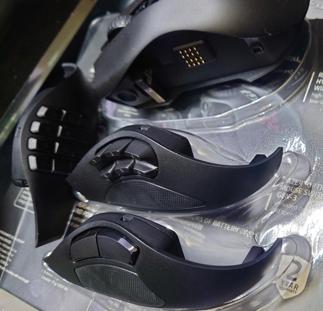 W*読様 Razer Naga V2 Pro ワイヤレスゲーミングマウス