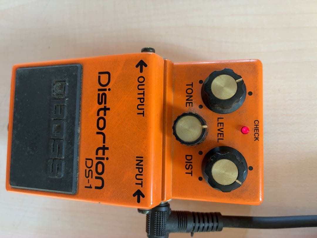 BOSS DS-1 ボス　ディストーション　ギターエフェクター　初期型　40年前